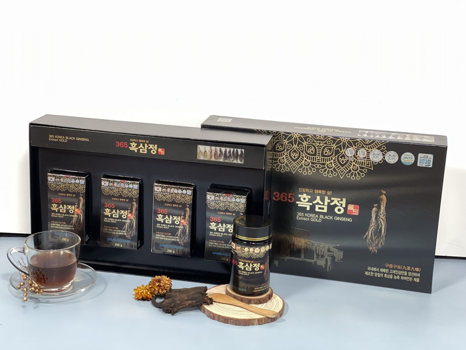 cao hắc sâm 4 lọ
